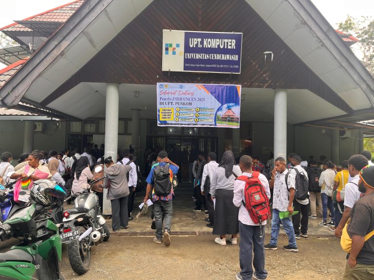Ujian JMSB 2025 UNCEN: 3.822 Peserta Ikut Seleksi Dari Berbagai Wilayah Papua